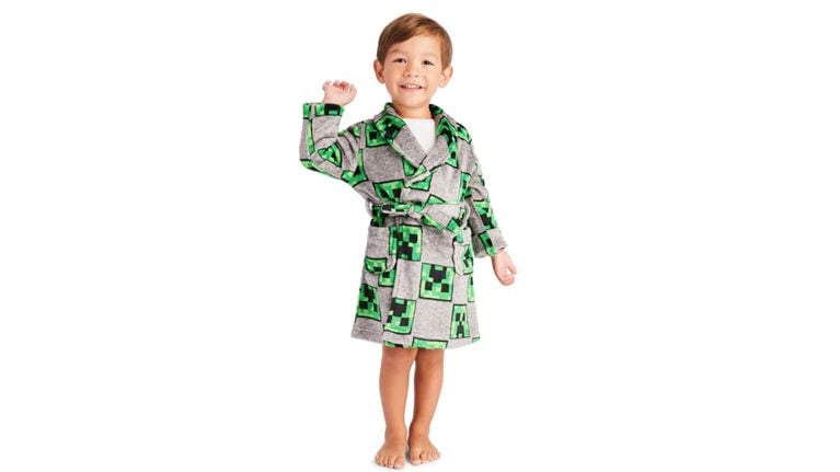 kids in minecraft robe