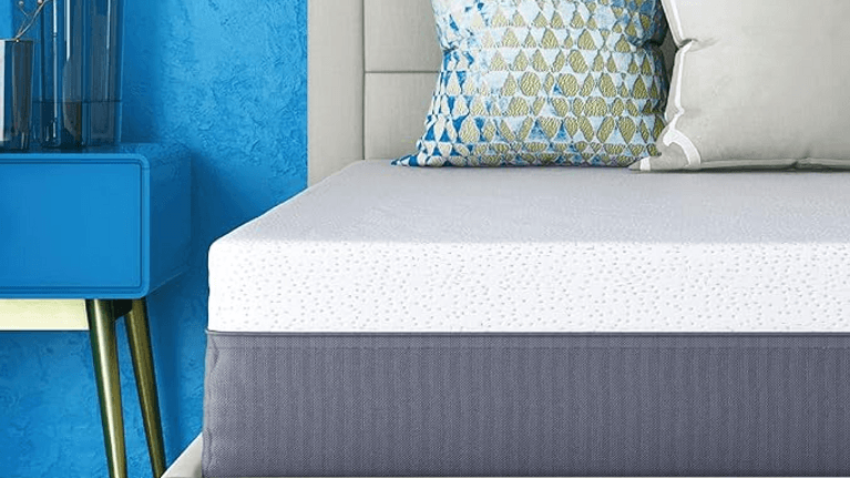 Classic Brands Cool Gel Ventilated Memory Foam is a best mattress for hot sleepers