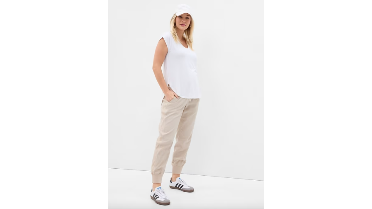 gap maternity full panel ribbed joggers, best maternity joggers