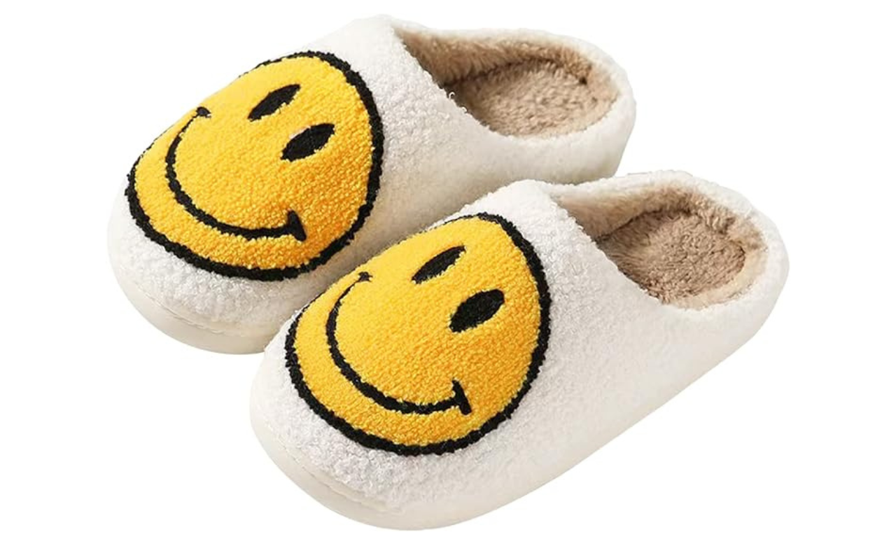smiley face slippers, best gifts for teens 